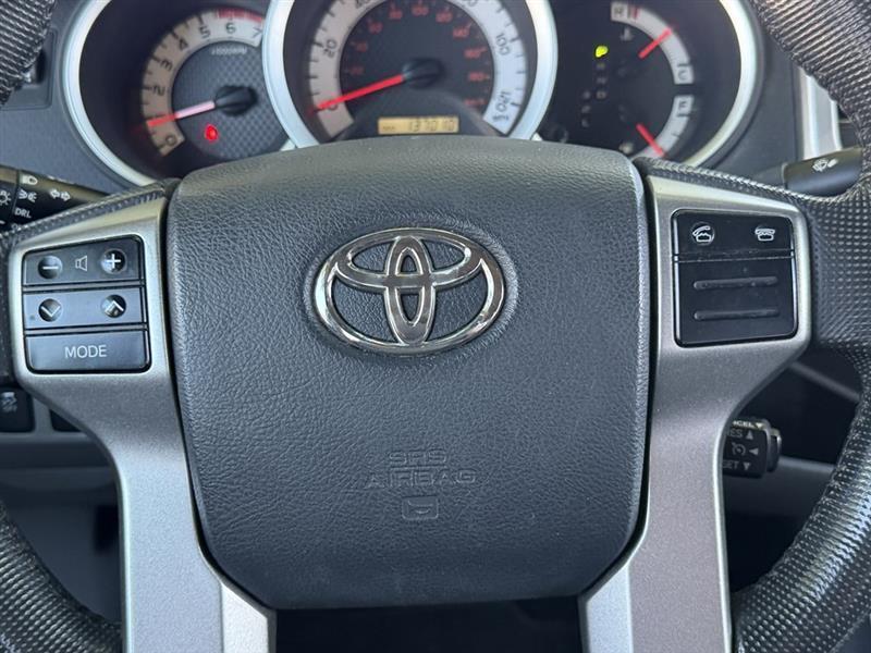 Toyota Tacoma PreRunner Double Cab Auto 2WD 2013