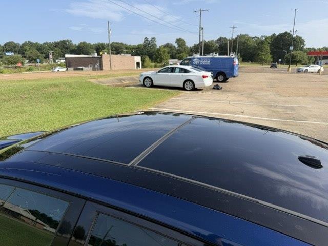 Nissan Maxima 4dr Sdn 3.5 Platinum 2017