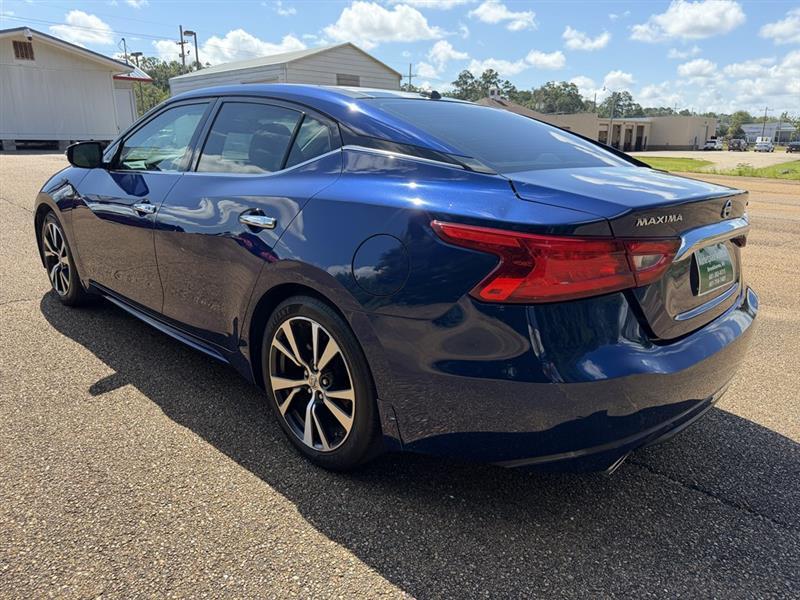 Nissan Maxima 4dr Sdn 3.5 Platinum 2017