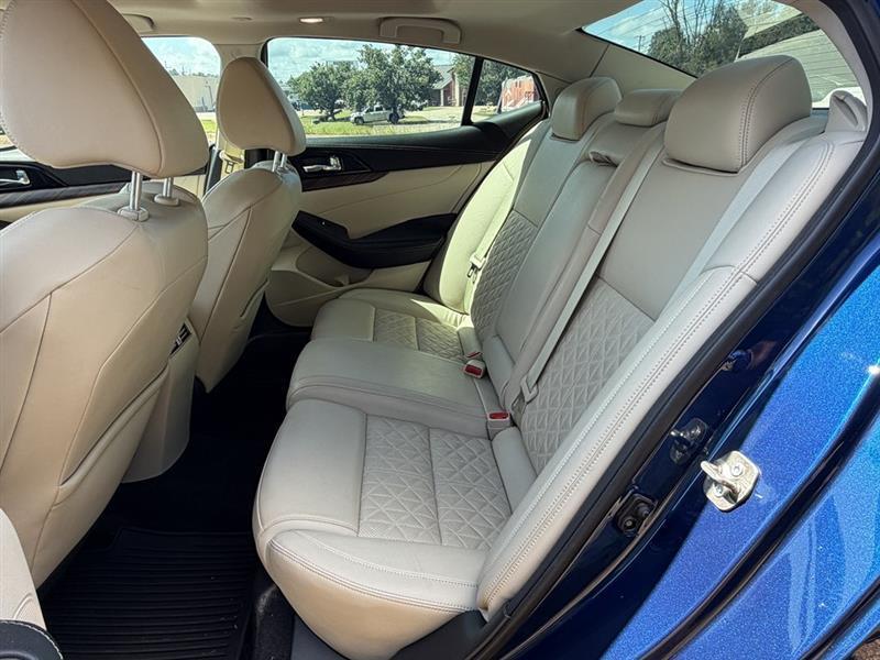 Nissan Maxima 4dr Sdn 3.5 Platinum 2017