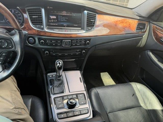 Hyundai Equus Signature 2016
