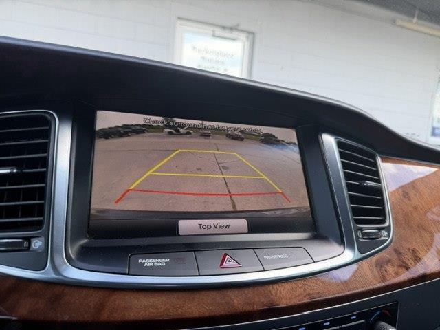 Hyundai Equus Signature 2016