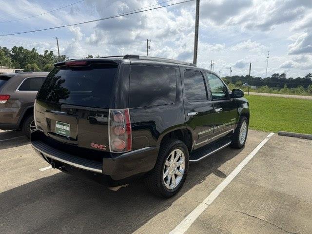 GMC Yukon Denali 2WD 4dr 2013