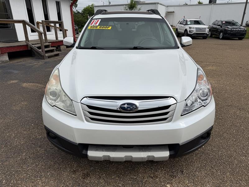 Subaru Outback 2.5i Limited 2011