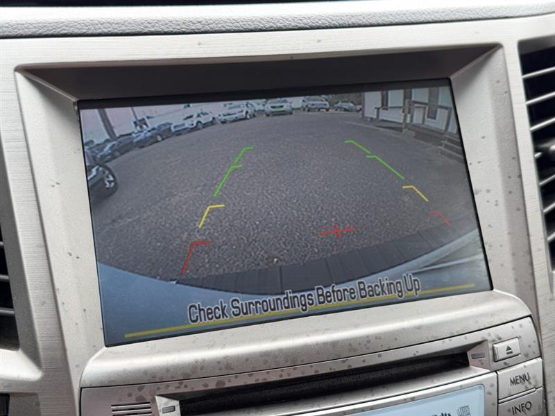 Subaru Outback 2.5i Limited 2011