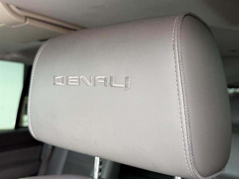 GMC Yukon Denali 2WD 2015