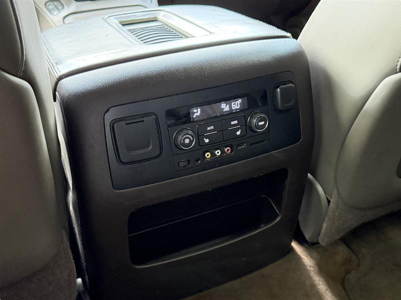 GMC Yukon Denali 2WD 2015