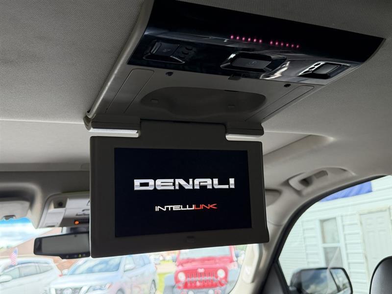 GMC Yukon Denali 2WD 2015