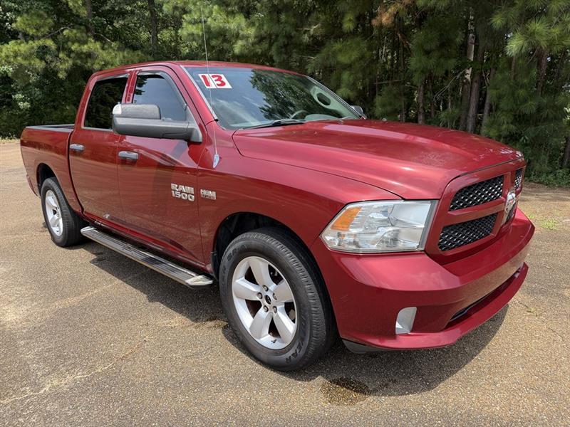 RAM 1500 Sport 4x2 Crew Cab 5'7" Box 2013
