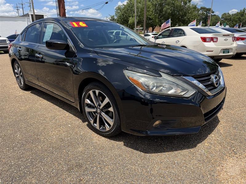 Nissan Altima 2.5 SR 2016