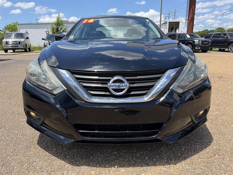 Nissan Altima 2.5 SR 2016