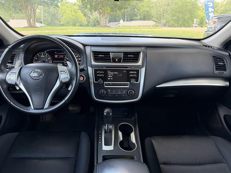 Nissan Altima 2.5 SR 2016
