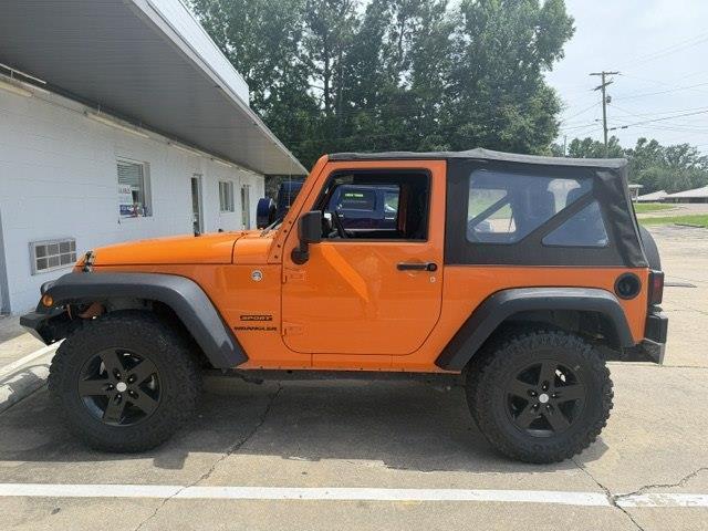 Jeep Wrangler Sport 4WD 2012