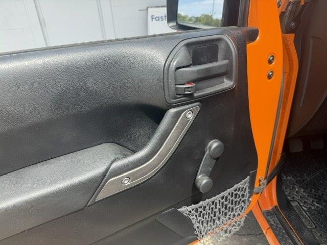 Jeep Wrangler Sport 4WD 2012