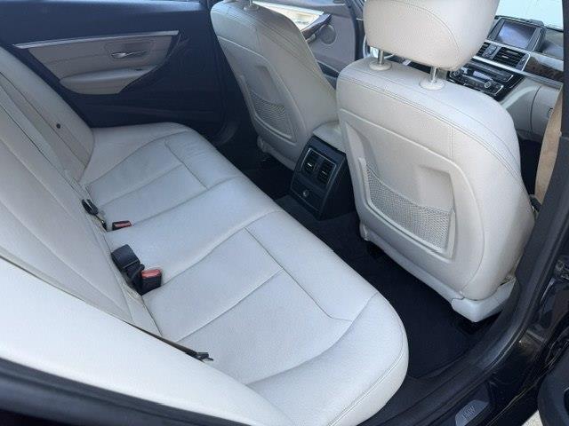 BMW 3-Series 328i Sedan 2016