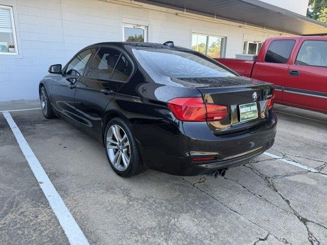 BMW 3-Series 328i Sedan 2016