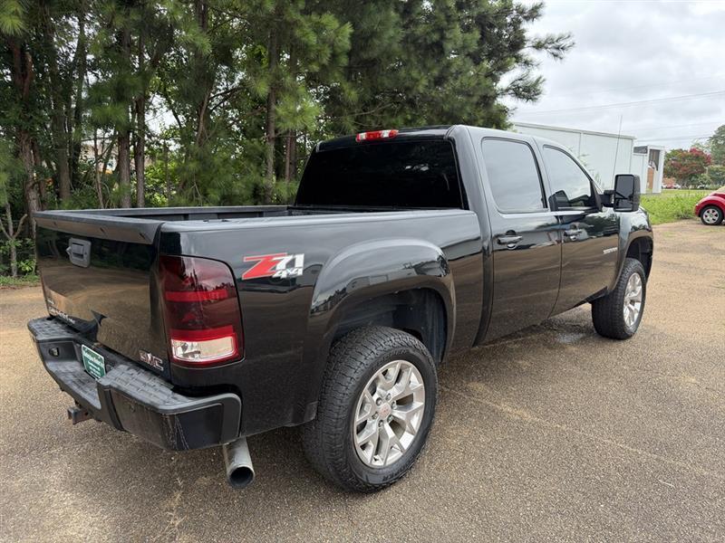 GMC Sierra 1500 4WD Crew Cab 143.5" SLT 2012