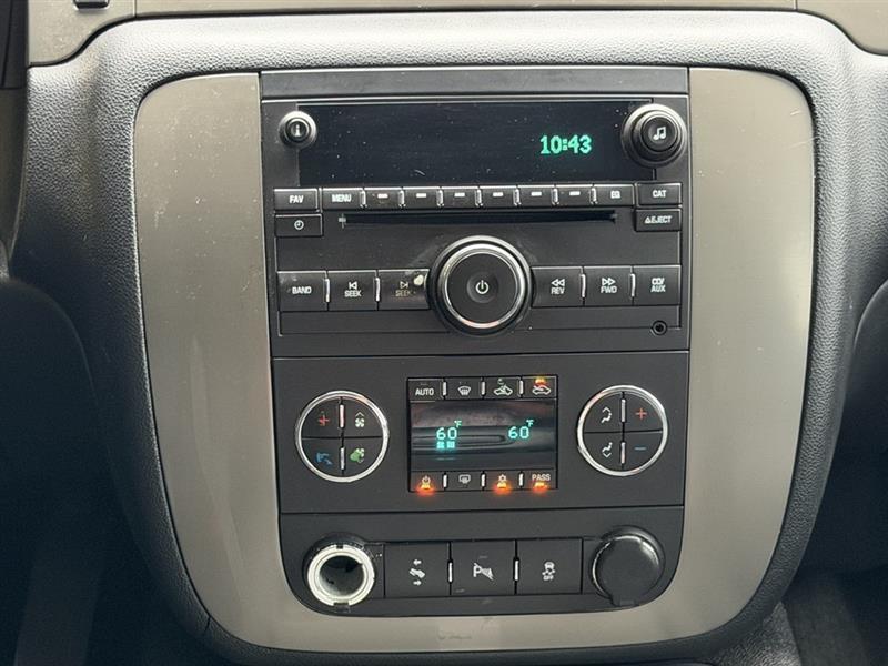 GMC Sierra 1500 4WD Crew Cab 143.5" SLT 2012