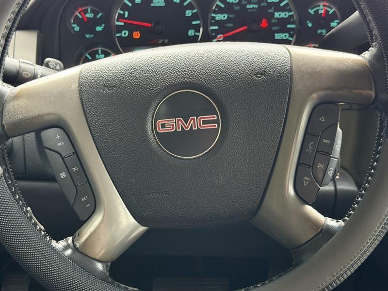GMC Sierra 1500 4WD Crew Cab 143.5" SLT 2012