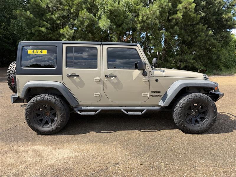 Jeep Wrangler Unlimited Sport 4WD 2017