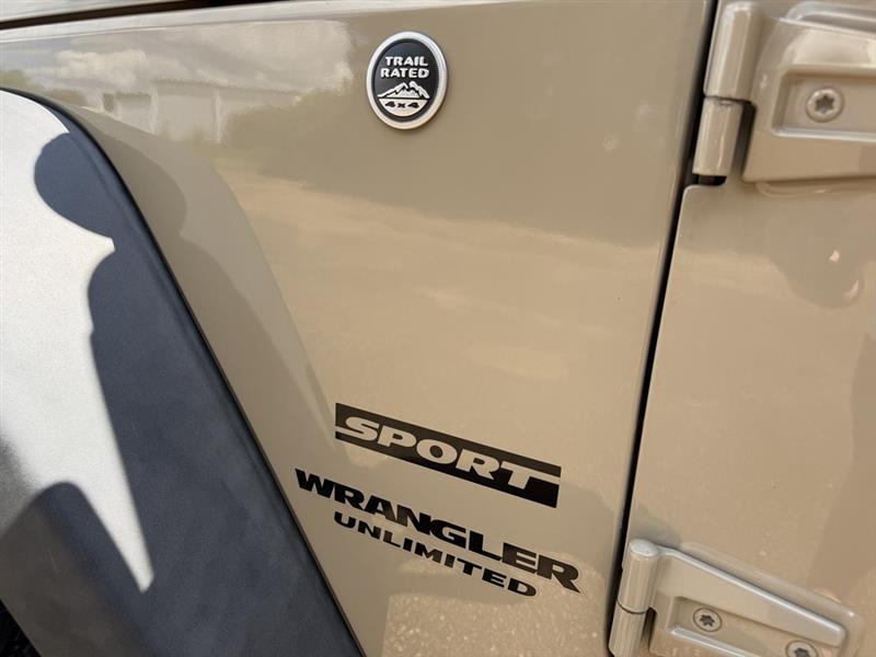 Jeep Wrangler Unlimited Sport 4WD 2017