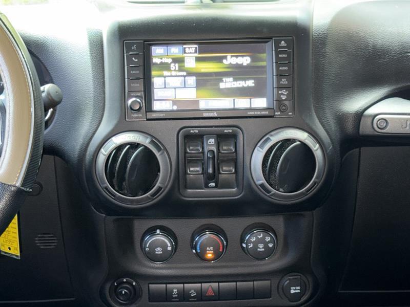 Jeep Wrangler Unlimited Sport 4WD 2017
