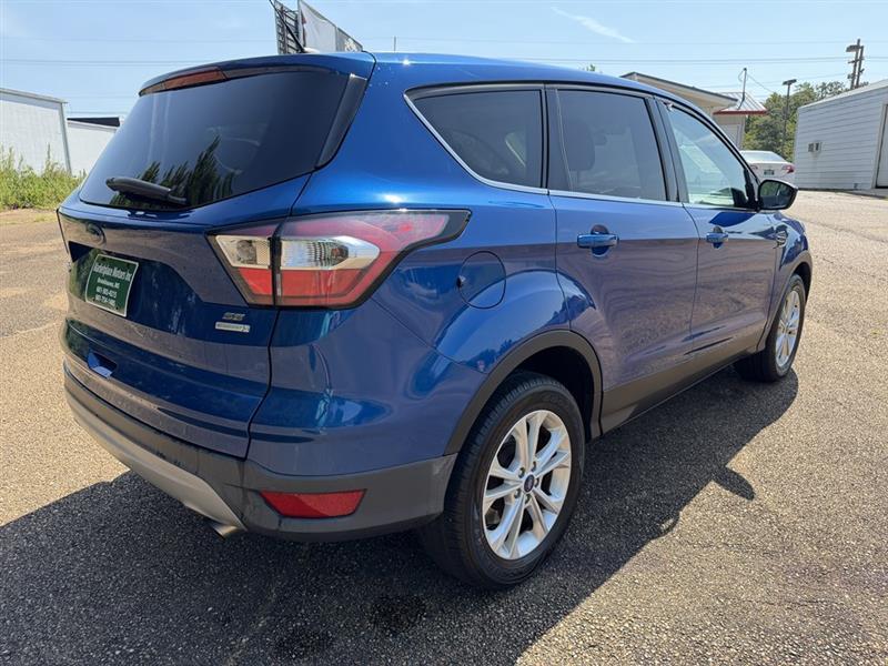 Ford Escape SE FWD 2017