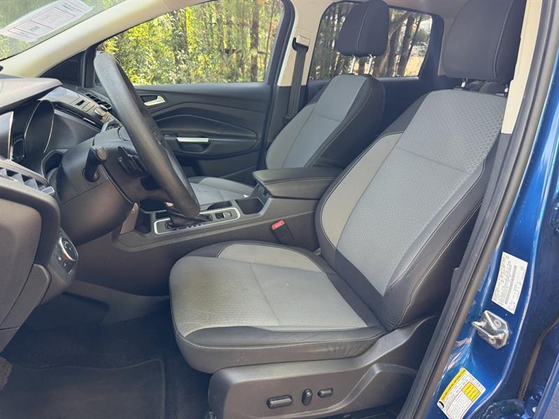 Ford Escape SE FWD 2017