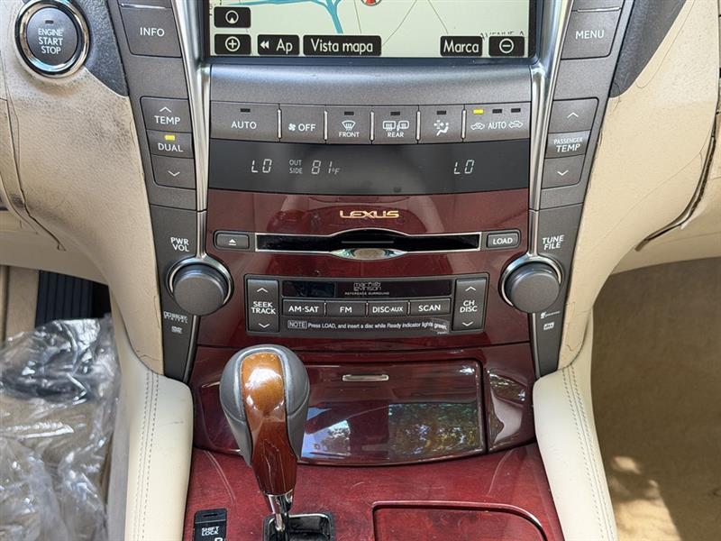 Lexus LS 460 L Luxury Sedan 2007