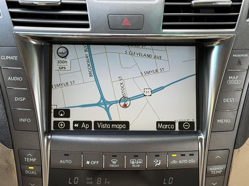 Lexus LS 460 L Luxury Sedan 2007