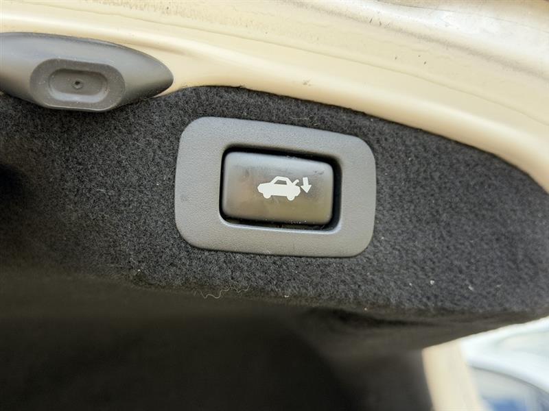 Lexus LS 460 L Luxury Sedan 2007