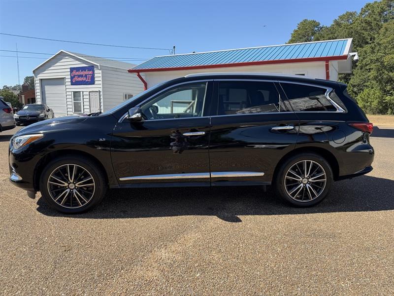2017 INFINITI QX60 Base