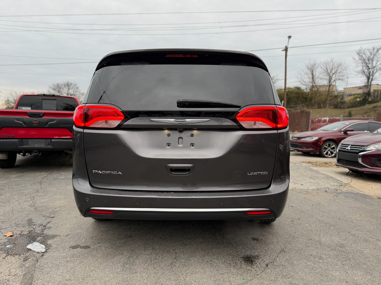 2019 Chrysler Pacifica Touring Plus photo 4