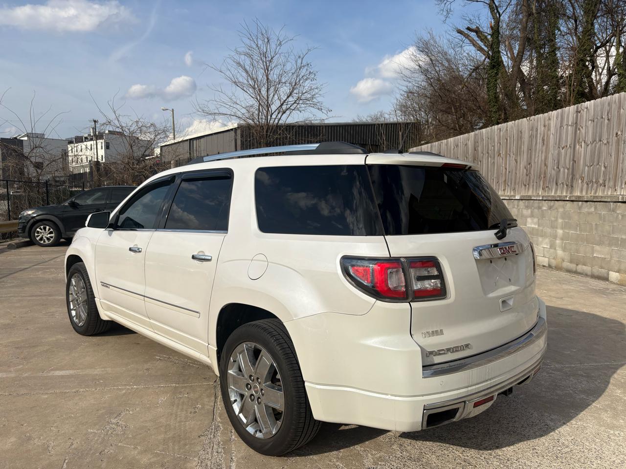 GMC Acadia Denali AWD 2016