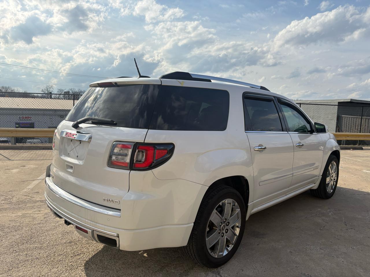 GMC Acadia Denali AWD 2016