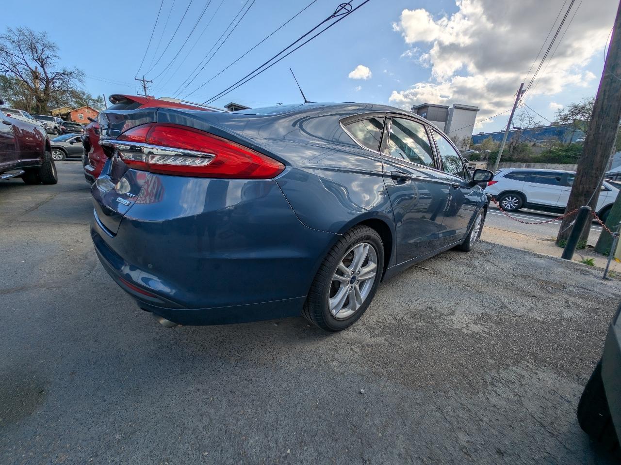 Ford Fusion SE 2018