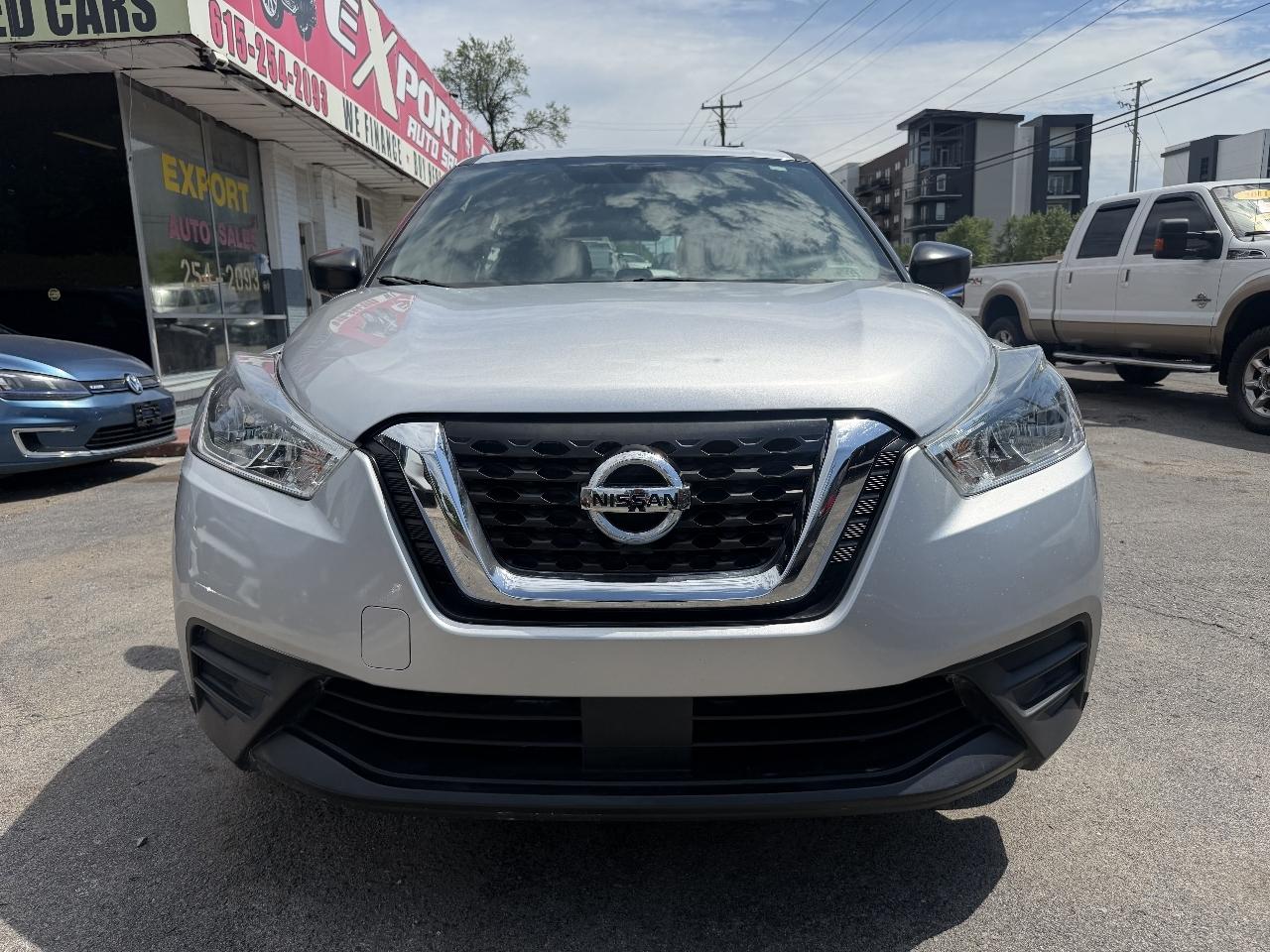 Nissan Kicks S 2020