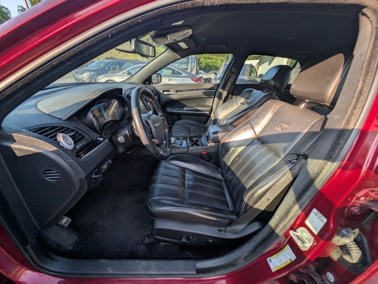 Chrysler 300 S V6 RWD 2019