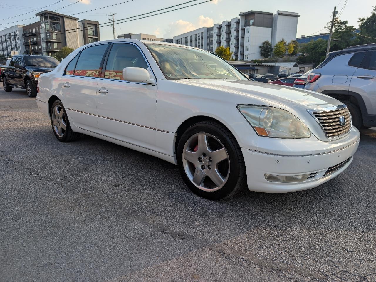 Lexus LS 430 Sedan 2004