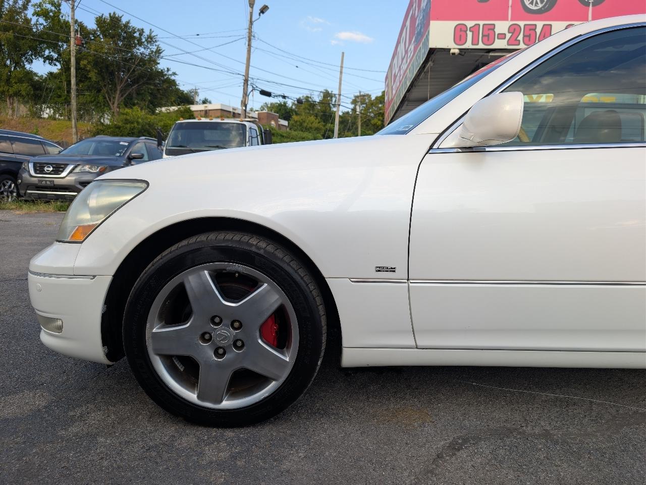 Lexus LS 430 Sedan 2004
