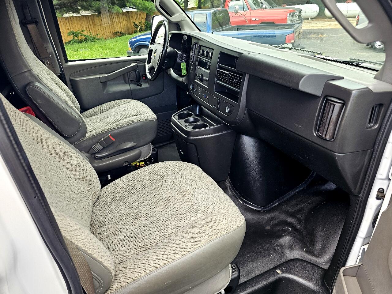 Chevrolet Express 2500 Cargo 2021 Chevrolet Express 2500 Cargo 2021