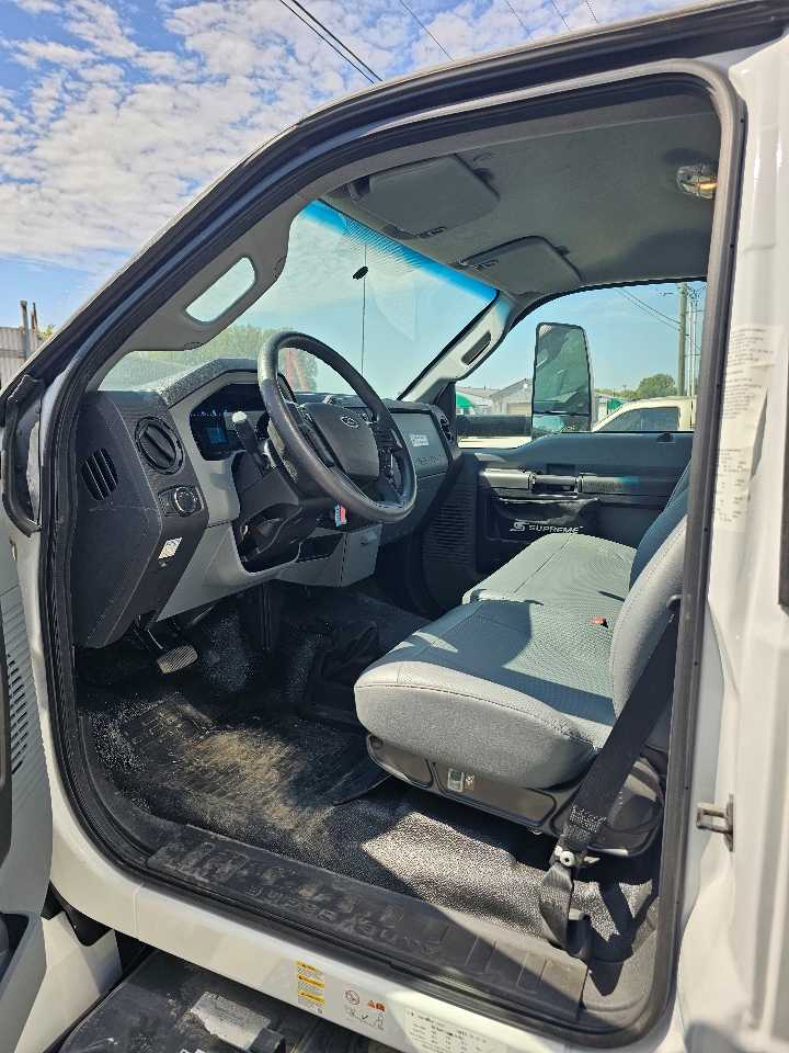 Ford F-650 Regular Cab 2WD DRW 2023 Ford F-650 Regular Cab 2WD DRW 2023