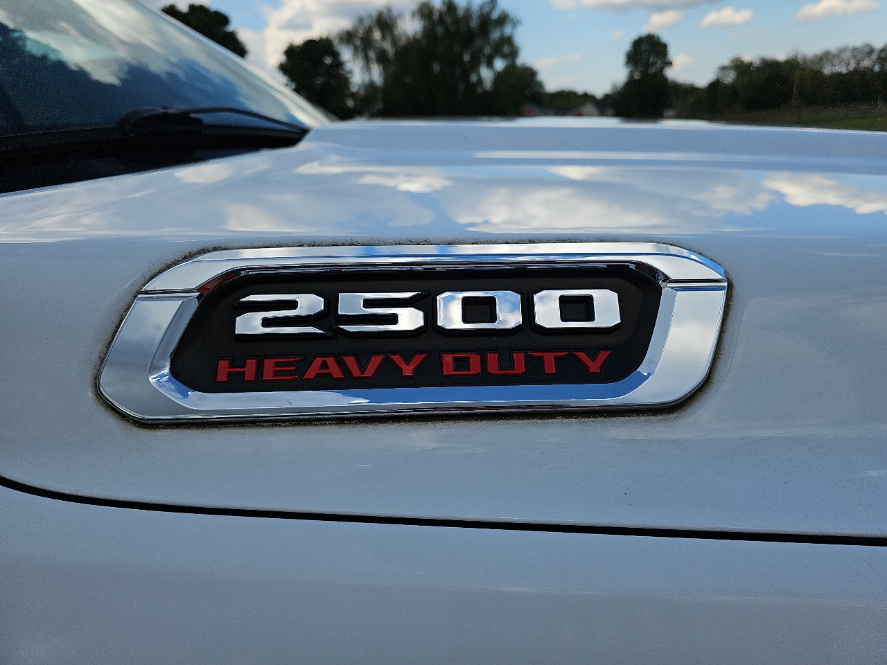 RAM 2500 Tradesman Crew Cab LWB 4WD 2020 RAM 2500 Tradesman Crew Cab LWB 4WD 2020