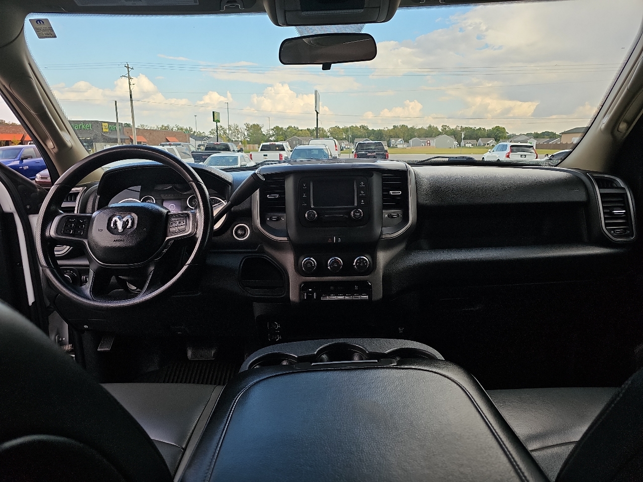 RAM 2500 Tradesman Crew Cab LWB 4WD 2020 RAM 2500 Tradesman Crew Cab LWB 4WD 2020
