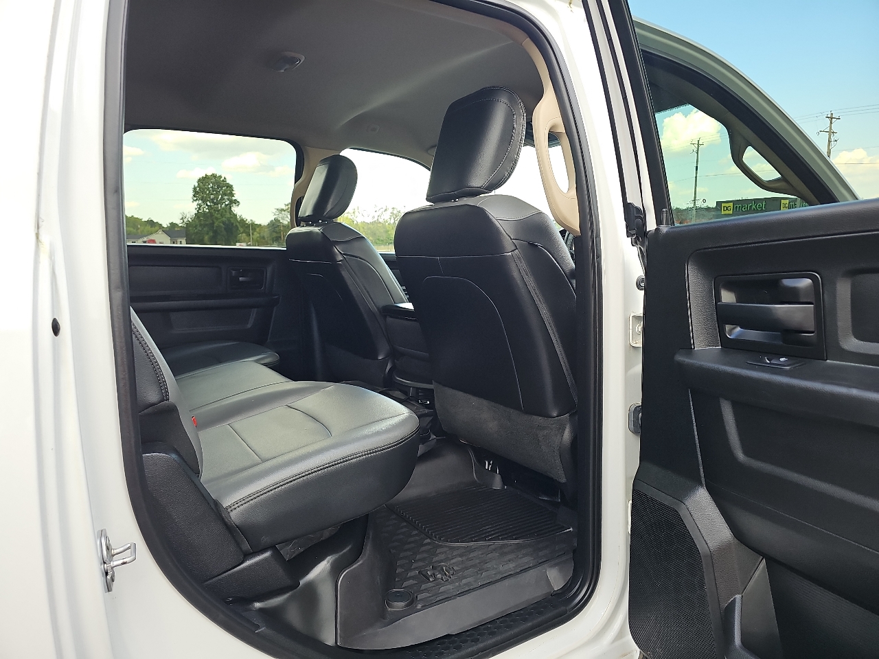 RAM 2500 Tradesman Crew Cab LWB 4WD 2020 RAM 2500 Tradesman Crew Cab LWB 4WD 2020