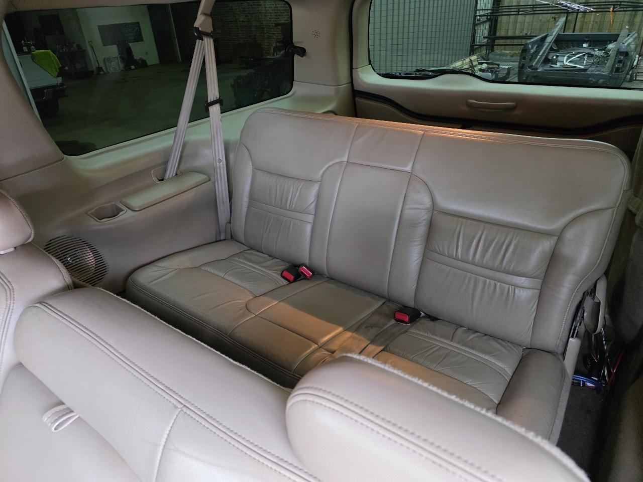 Ford Excursion Limited 4WD 2001