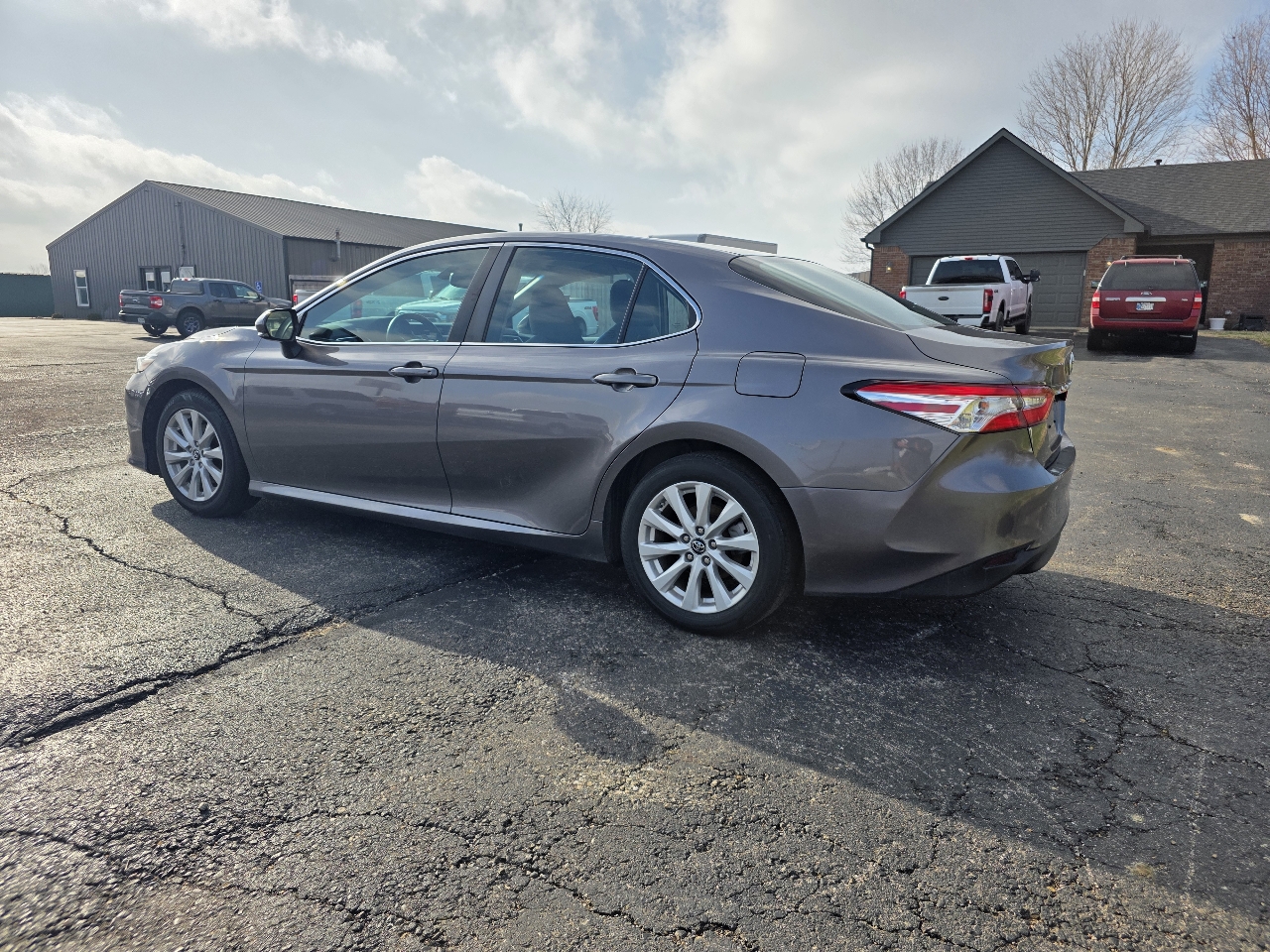 Toyota Camry LE 4D Sedan 2018