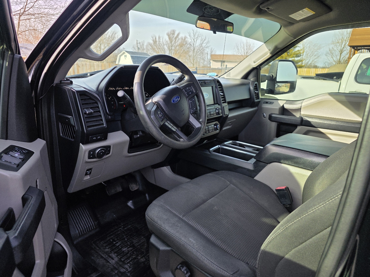 Ford F-150 XL SuperCrew 5.5-ft. Bed 4WD 2018