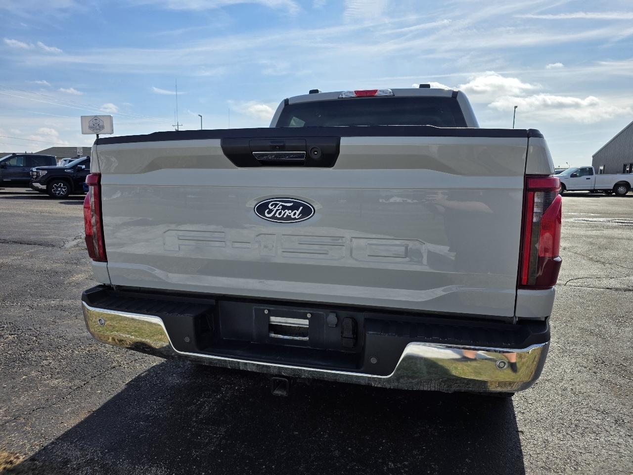 Ford F-150 XLT SuperCrew 4WD 2024