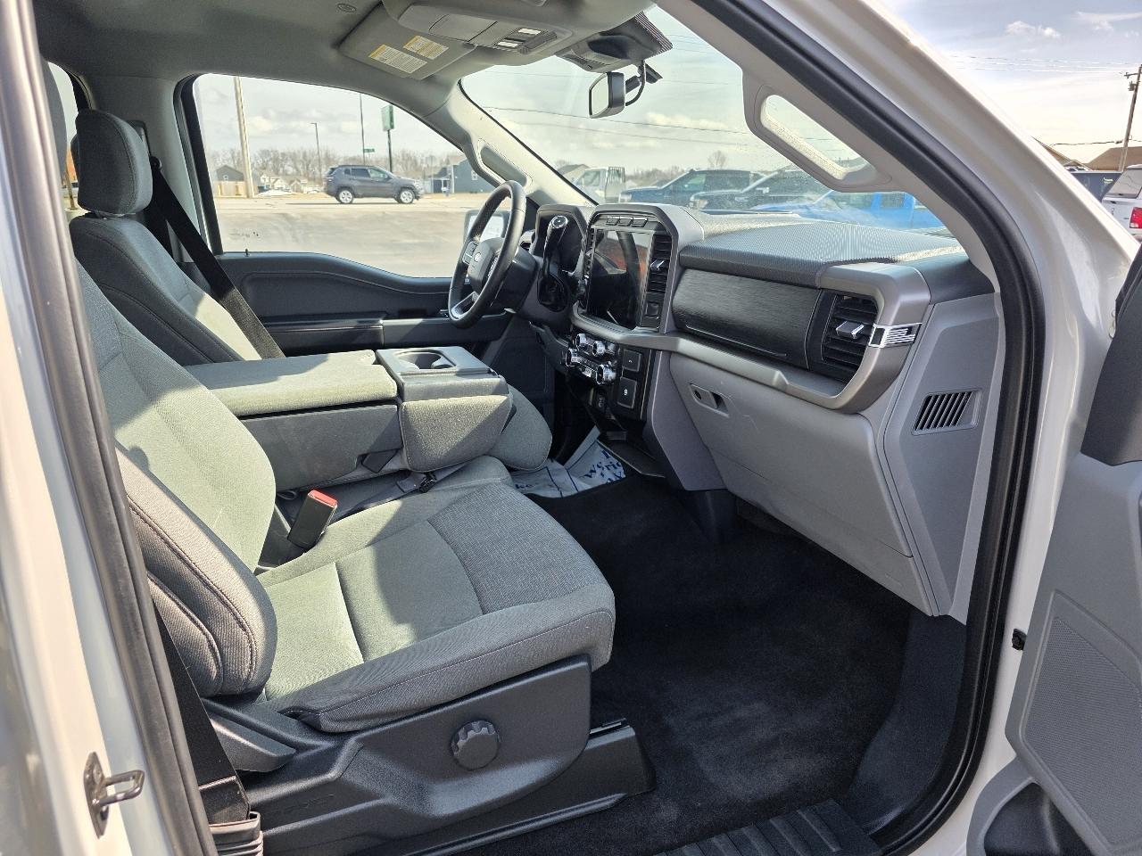 Ford F-150 XLT SuperCrew 4WD 2024